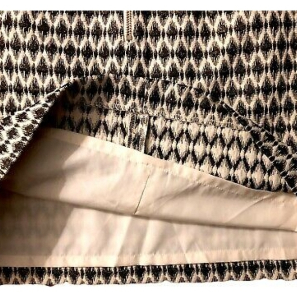LOFT Diamond Jacquard Skirt Beige Blac - Picture 2 of 4